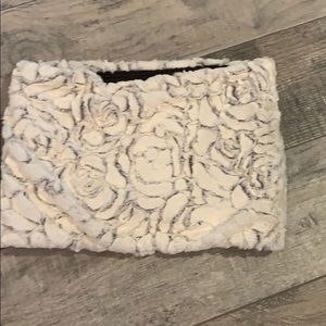 Ann Taylor Neck scarf